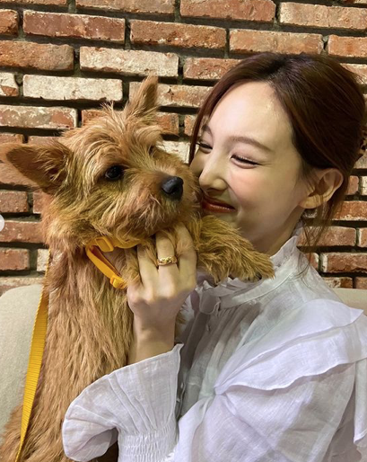 Twiceモモの愛犬ブーが可愛すぎる ブーの可愛すぎる画像集 エンスタグラム 音楽 芸能情報サイト