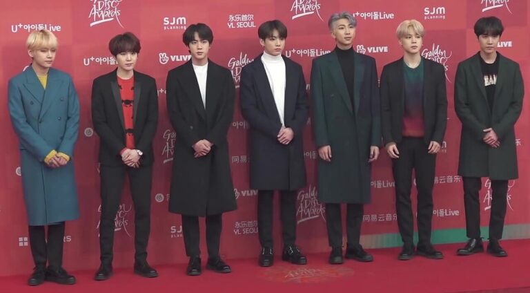 BTS at Golden Disc Awards red carpet 2019 (featured)